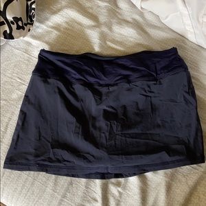 Lululemon Navy skirt size 4